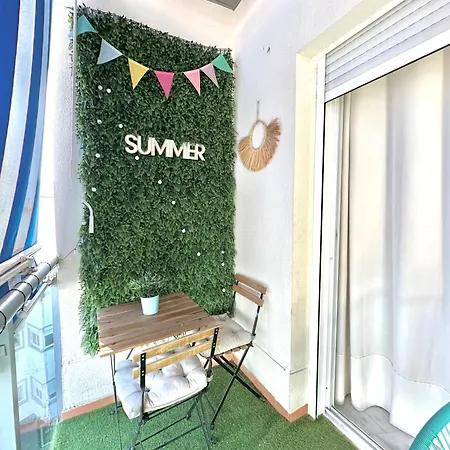 Pla - Modern With Private Terrace And Ac - 2 Min From The Train Station Appartement *